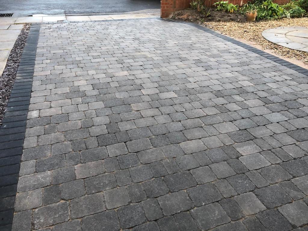 https://www.ckdriveways.com/wp-content/uploads/2020/11/B029E597-F8EE-4B8C-A18B-917518328E3D.jpeg