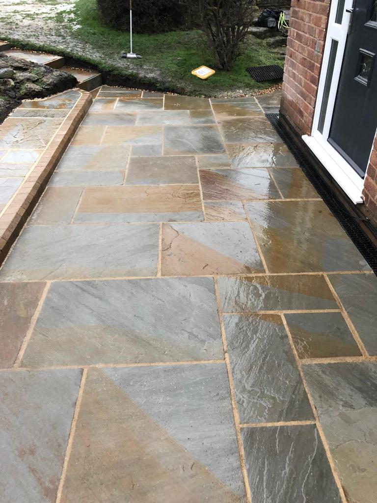 https://www.ckdriveways.com/wp-content/uploads/2021/01/B3115062-E83B-4EEE-8B9D-F2954260EE88.jpeg