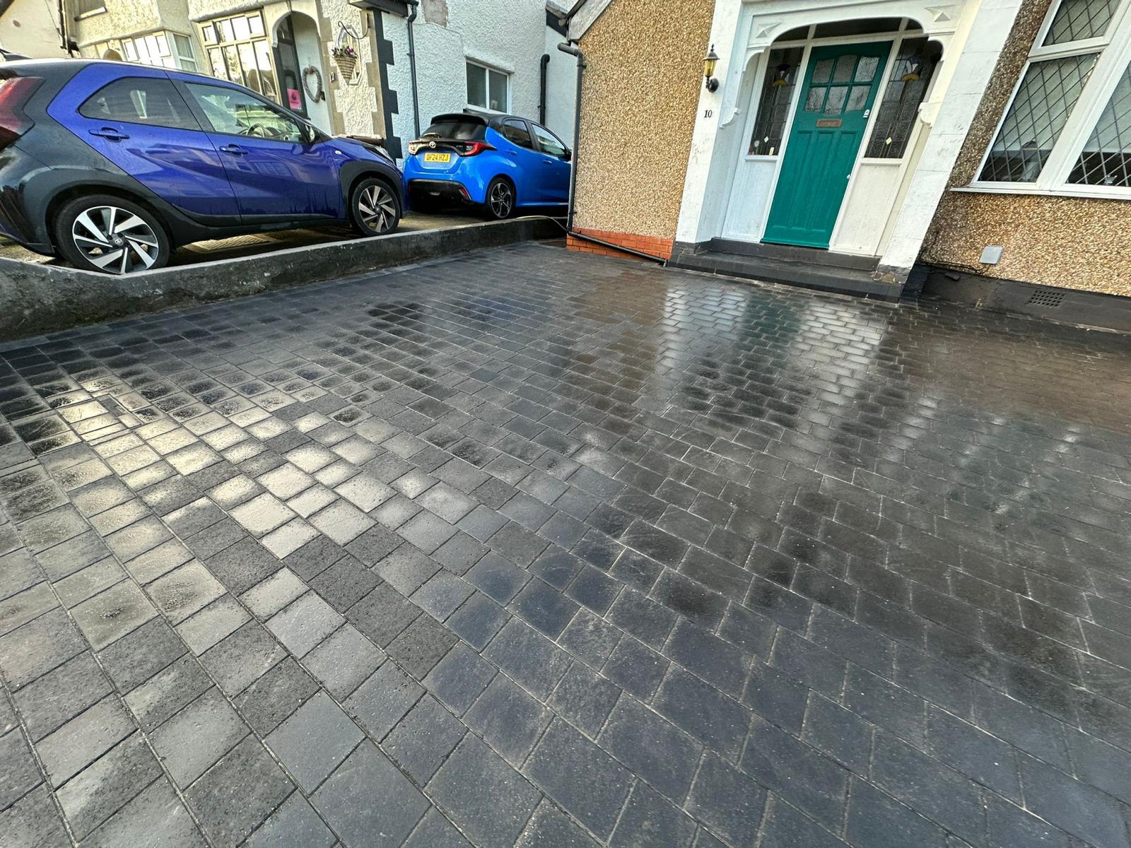 https://www.ckdriveways.com/wp-content/uploads/2024/11/WhatsApp-Image-2024-11-22-at-13.33.46-2.jpeg