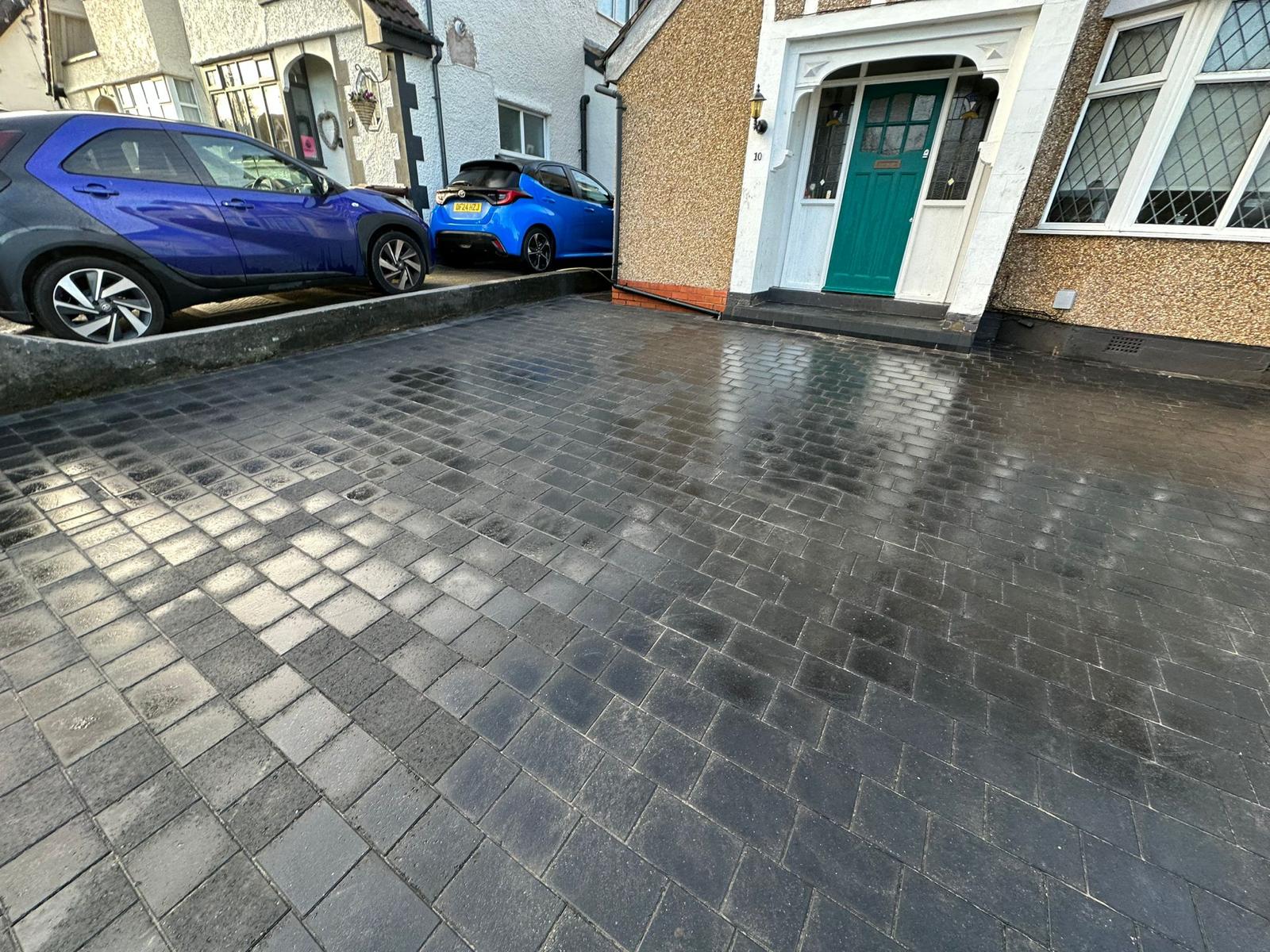 https://www.ckdriveways.com/wp-content/uploads/2024/11/WhatsApp-Image-2024-11-22-at-13.33.46-3.jpeg