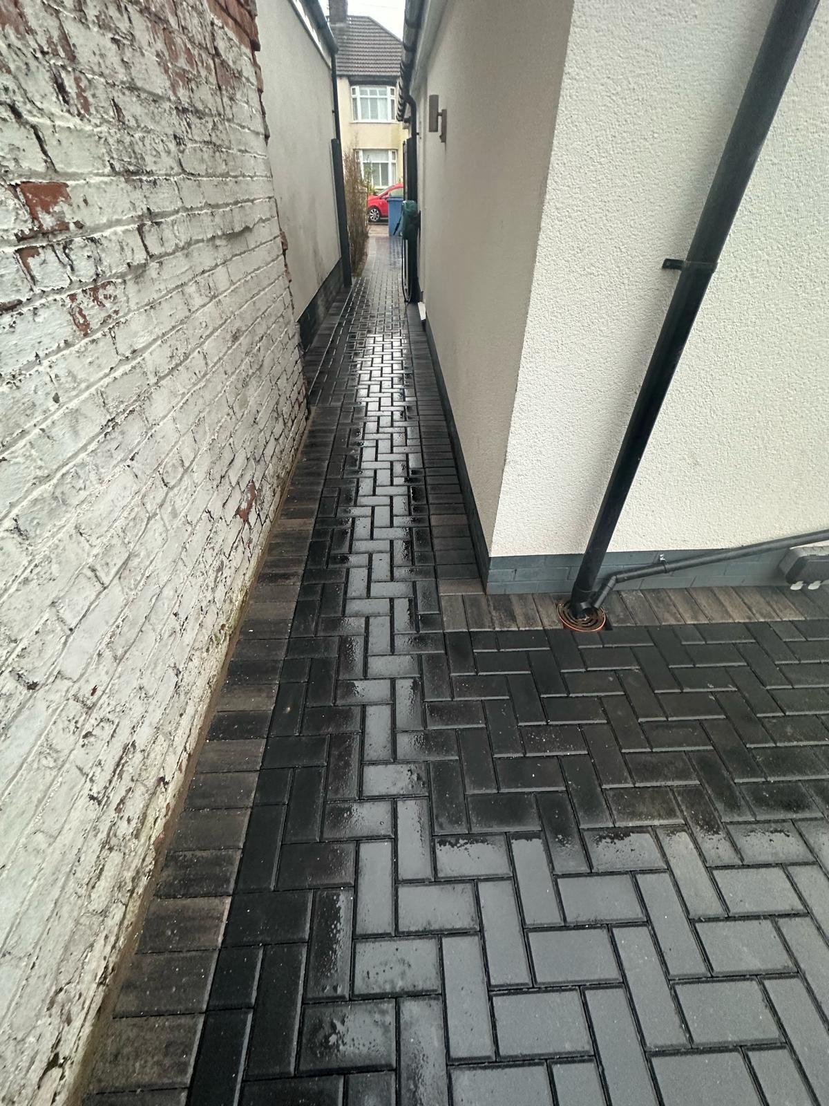 https://www.ckdriveways.com/wp-content/uploads/2025/02/WhatsApp-Image-2025-02-13-at-10.51.30-7.jpeg