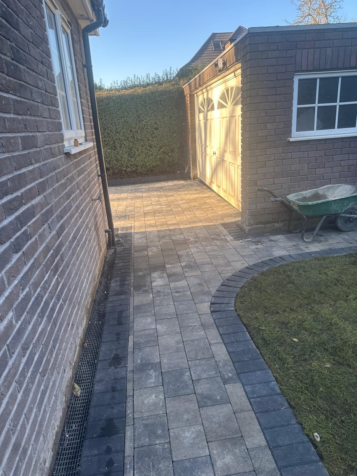 https://www.ckdriveways.com/wp-content/uploads/2025/02/WhatsApp-Image-2025-02-13-at-10.52.02-8.jpeg