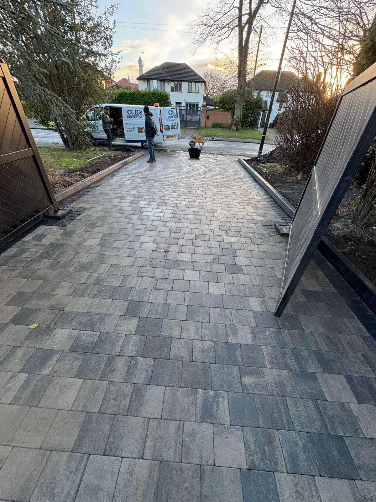 https://www.ckdriveways.com/wp-content/uploads/2025/02/WhatsApp-Image-2025-02-21-at-11.47.52.jpeg