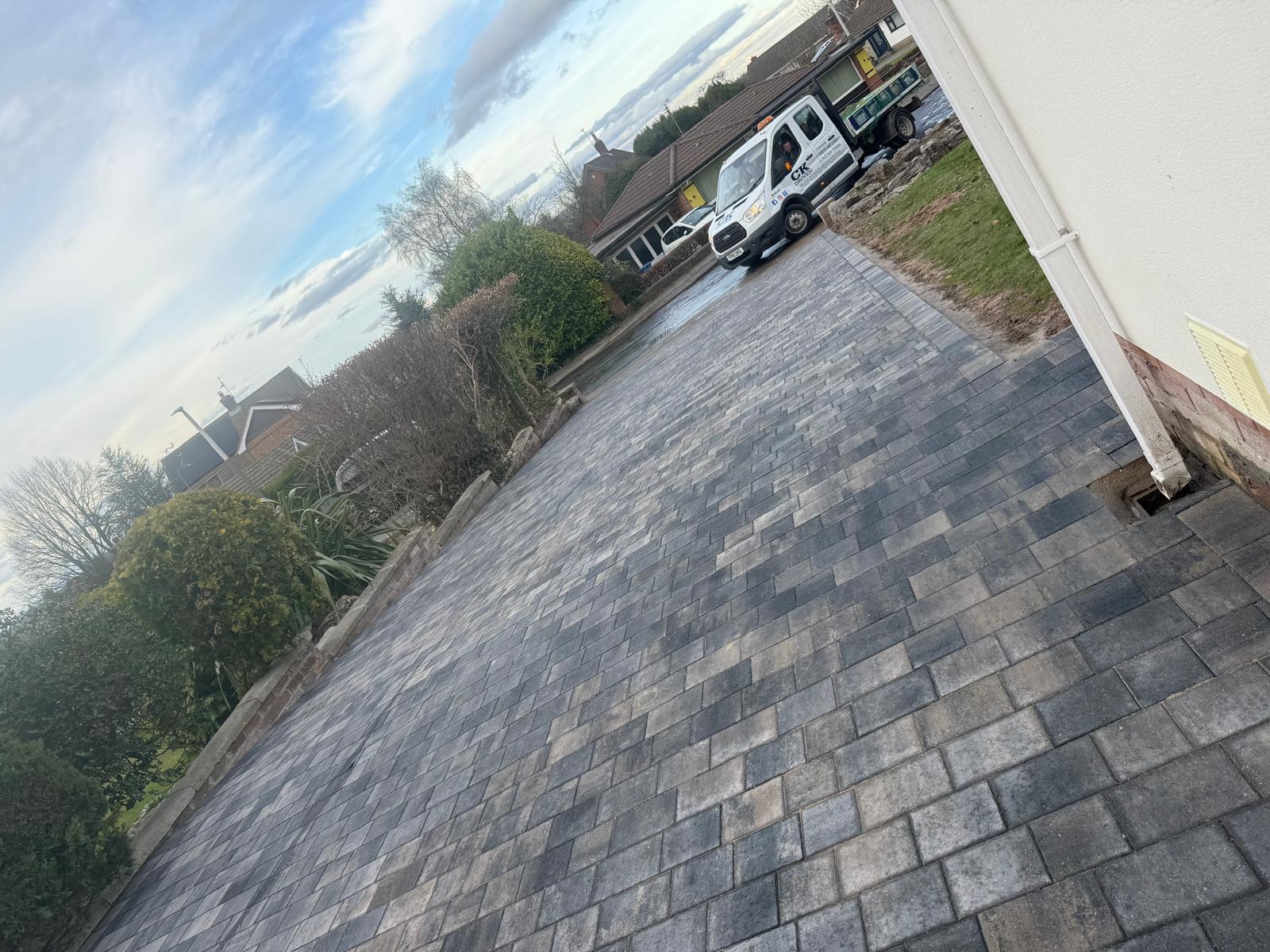 https://www.ckdriveways.com/wp-content/uploads/2025/03/WhatsApp-Image-2025-03-28-at-08.00.33-5.jpeg