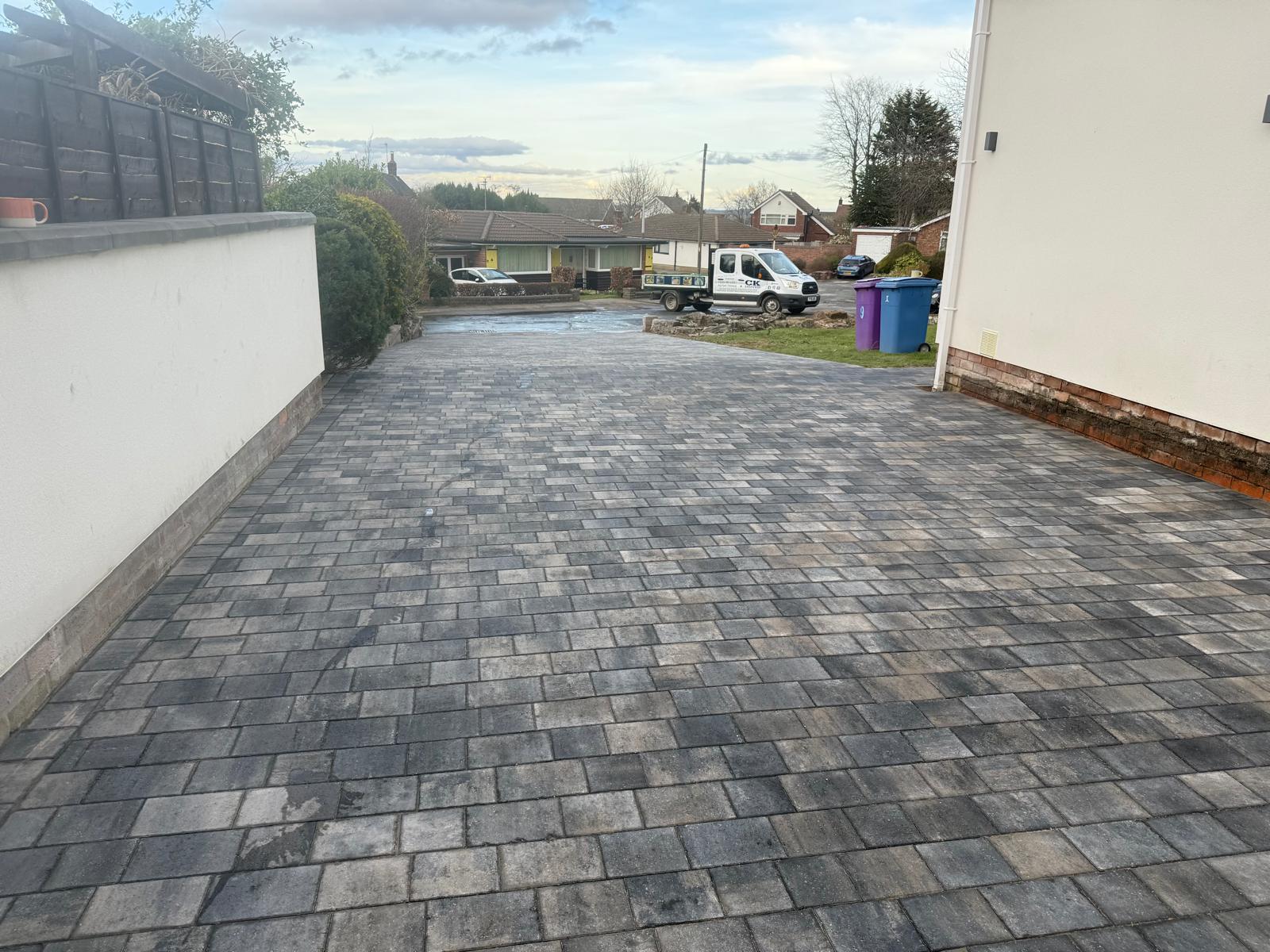 https://www.ckdriveways.com/wp-content/uploads/2025/03/WhatsApp-Image-2025-03-28-at-08.00.33-6.jpeg