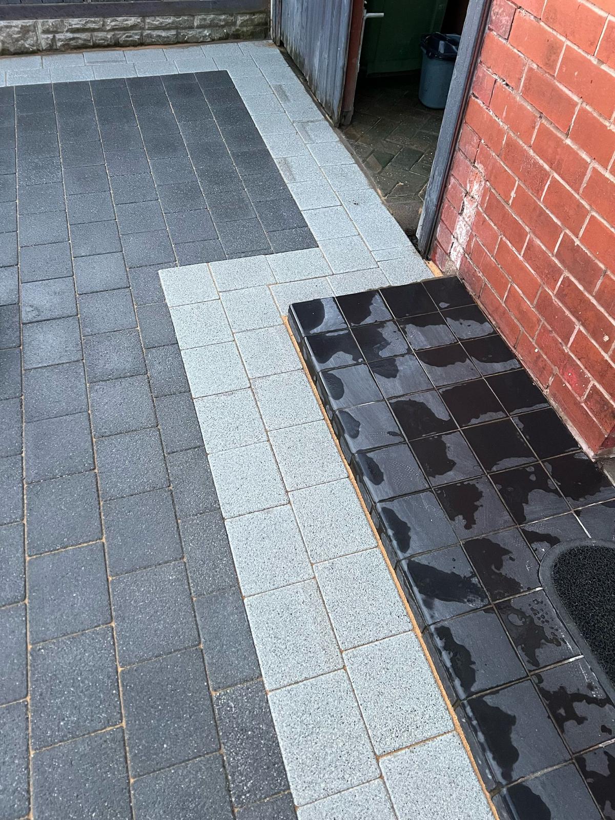 https://www.ckdriveways.com/wp-content/uploads/2025/03/WhatsApp-Image-2025-03-28-at-08.00.58-1.jpeg