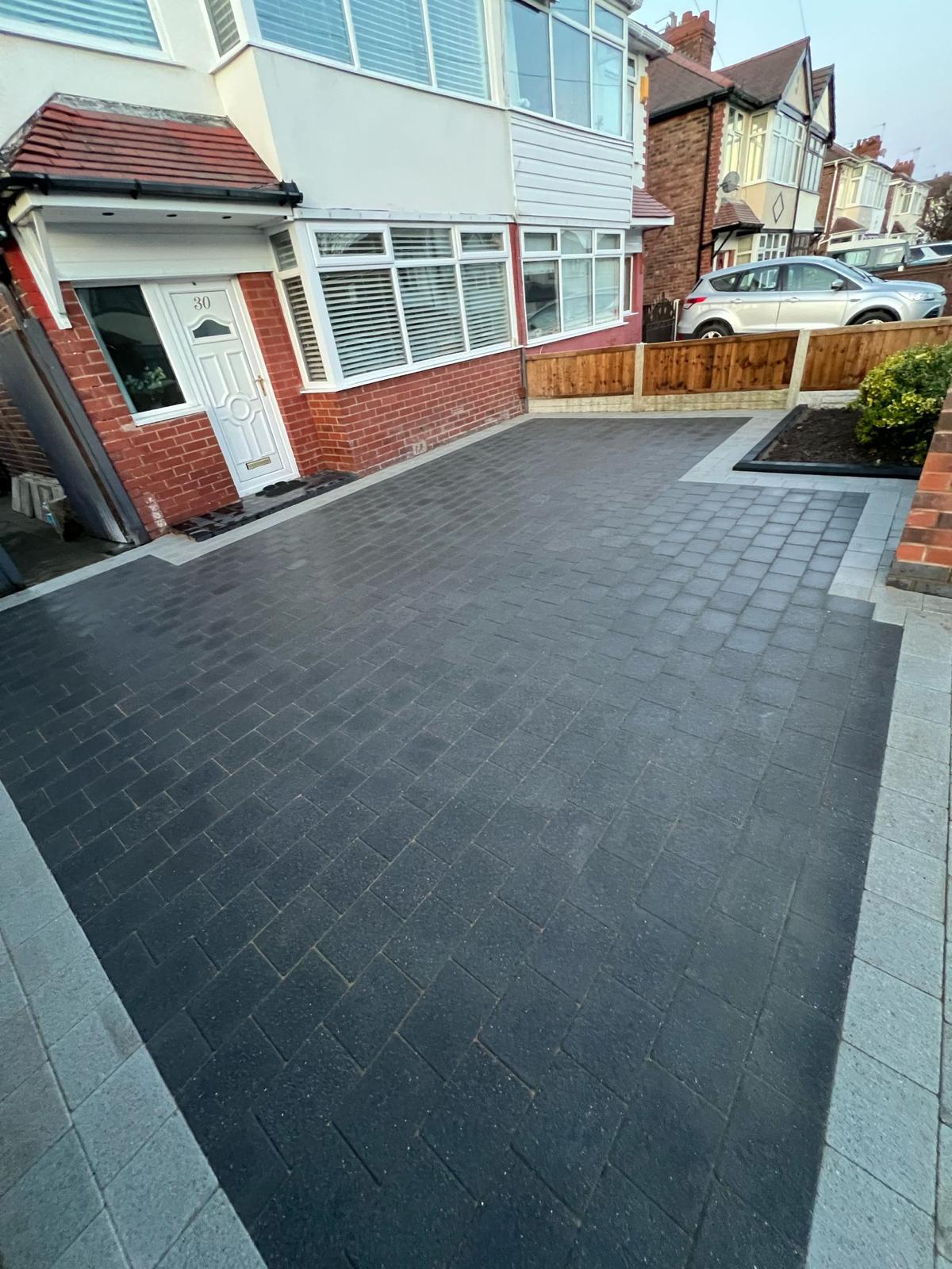 https://www.ckdriveways.com/wp-content/uploads/2025/03/WhatsApp-Image-2025-03-28-at-08.00.59-2.jpeg