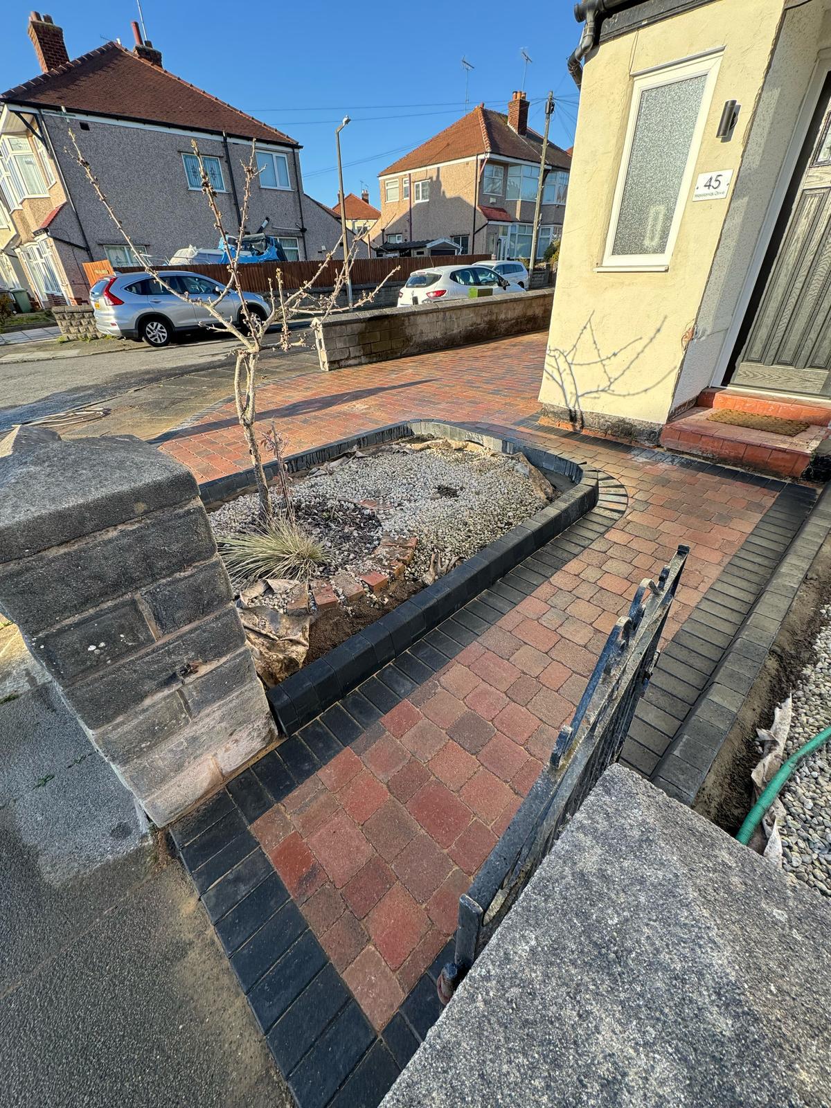 https://www.ckdriveways.com/wp-content/uploads/2025/04/WhatsApp-Image-2025-03-31-at-09.43.41-3.jpeg