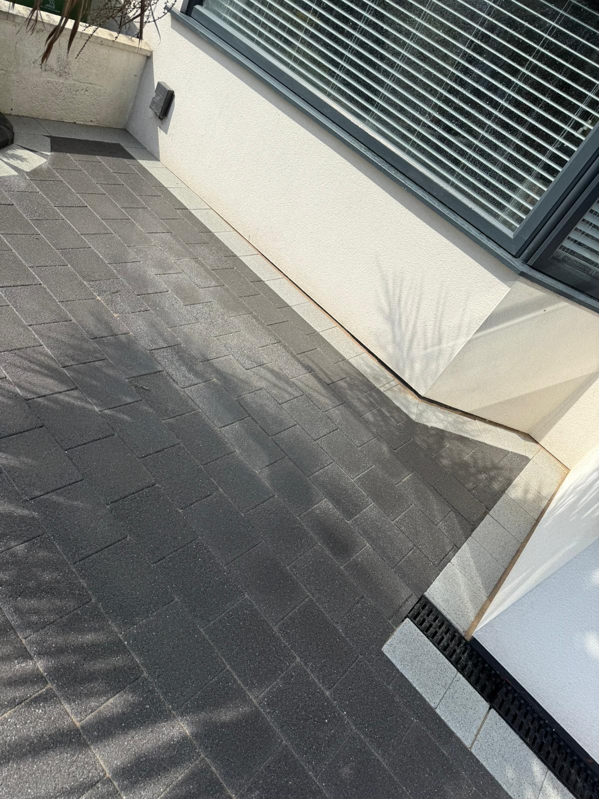 https://www.ckdriveways.com/wp-content/uploads/2025/05/WhatsApp-Image-2025-05-15-at-11.51.59-4.jpeg